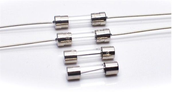 Bussmann玻璃管保險絲 S506 雙銅帽帶引線保險絲