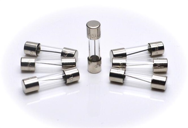 巴斯曼保險絲 C519 5*15MM 慢斷保險絲